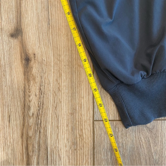 Athleta Lined Capri Joggers - 4 - Gray - Picture 2 of 8